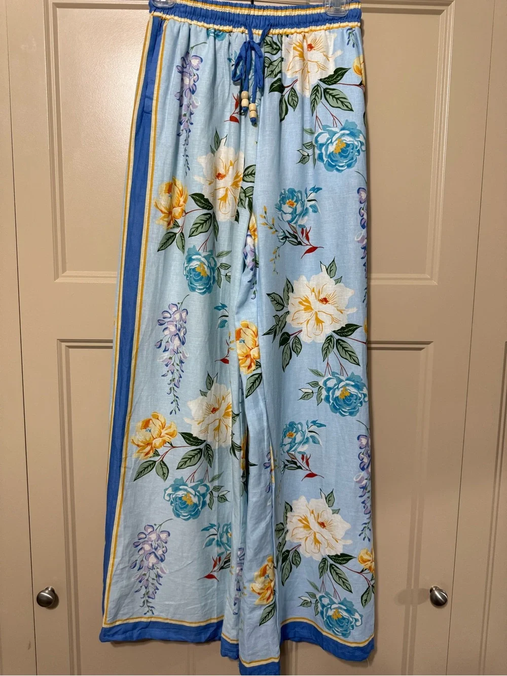 Joie Light Blue Floral Wide-Leg Linen-Blend Pants - Picture 7 of 12